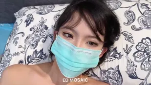 EDmosaic 現役女子大生19歳 秋刀魚 直播尺度突破！按摩棒自慰大噴水