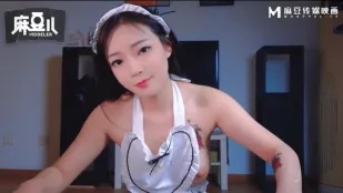 女僕思思の淫らな奉仕