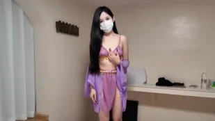 極上長身黒絲LUNAお姉さん