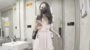 労働節残業出張女部下がホテルで自慰高潮 小櫻  