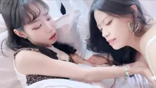 入婿女腕の見合い痕跡 GummyPoppy  