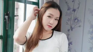 巨乳人妻の性欲が爆発　夫の不能で狂いそうな彼女を催眠で救う濡れ穴