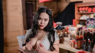 DS-0023 性欲旺盛のベトナム雑貨店女主人