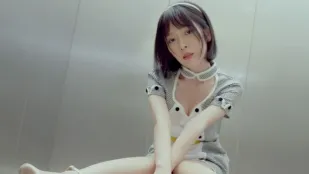 JSBY-0086 「お客様、私にお乗りください」純粋系デパートエレベーターガール―サボり癖を直され、猛烈指導されるまで