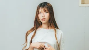渡邊傳媒の背徳禁忌火を起こす妹の極限誘惑 最も狂った兄妹不倫ベッドでもソファでも SAKI