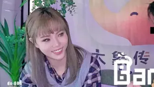 純情JDの淫乱発掘