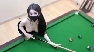 卓球コンパニオン 一発でポケットイン